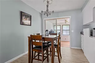 4160 Post Rd, Warwick, RI 02818 - Photo 6