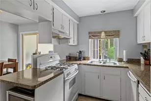 4160 Post Rd, Warwick, RI 02818 - Photo 10