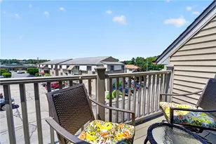 34 Village Ct, West Warwick, RI 02893 - Photo 20