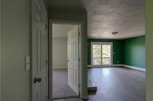 283 Privilege St, Woonsocket, RI 02895 - Photo 4