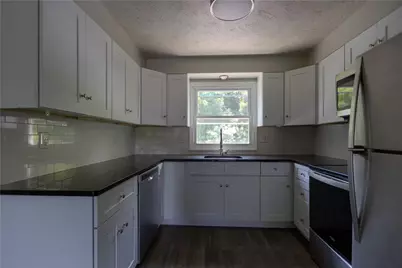 283 Privilege Street #6, Woonsocket, RI 02895 - Photo 10