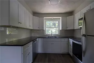 283 Privilege St, Woonsocket, RI 02895 - Photo 10