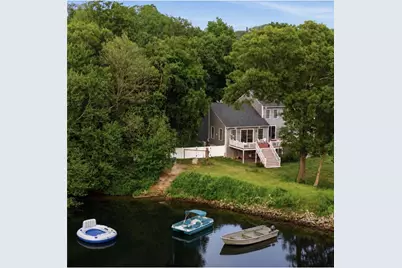 12 Woodlake Drive, Johnston, RI 02919 - Photo 2