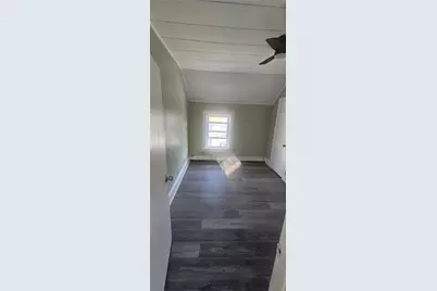 844 Lonsdale Avenue, Providence, RI 02863 - Photo 10