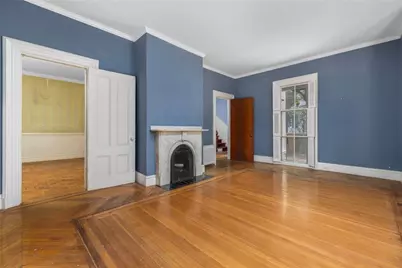 36 Ayrault Street, Newport, RI 02840 - Photo 6