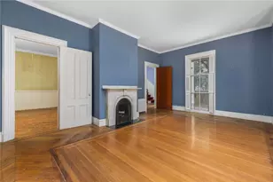 36 Ayrault St, Newport, RI 02840 - Photo 6