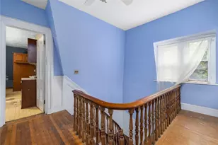 36 Ayrault St, Newport, RI 02840 - Photo 28