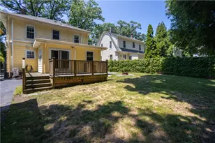 19 Cold Spring St, Providence, RI 02906 - Photo 22