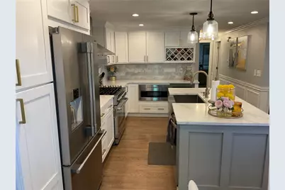 40 Bayberry Drive, West Warwick, RI 02893 - Photo 8