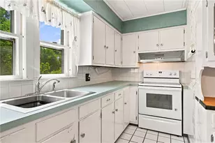 701 Joslin Rd, Burrillville, RI 02830 - Photo 10
