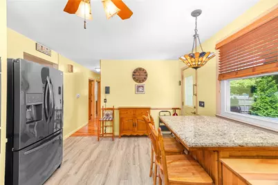 15 Chandler Avenue, Pawtucket, RI 02860 - Photo 6