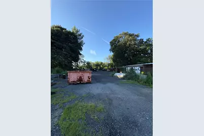 92 Irons Avenue, Johnston, RI 02919 - Photo 22