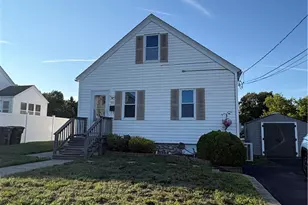 92 Irons Ave, Johnston, RI 02919 - Photo 2