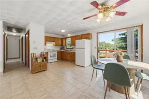 16 Sunrise Dr, Westerly, RI 02891 - Photo 8
