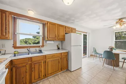 16 Sunrise Drive, Westerly, RI 02891 - Photo 10