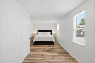 166 Gallup St, Providence, RI 02908 - Photo 16
