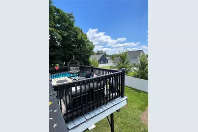 70 Fieldside Drive, Woonsocket, RI 02895 - Photo 12