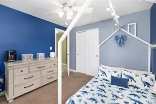 5 Halsey Rd, Woonsocket, RI 02895 - Photo 16