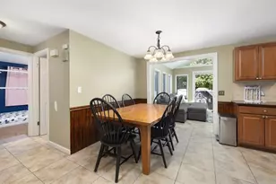 5 Halsey Rd, Woonsocket, RI 02895 - Photo 6