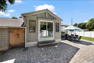 5 Halsey Rd, Woonsocket, RI 02895 - Photo 28