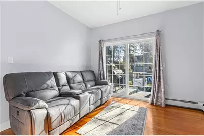 136 Windmill Street, Pawtucket, RI 02860 - Photo 6