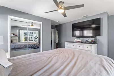136 Windmill Street, Pawtucket, RI 02860 - Photo 10