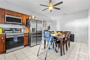 136 Windmill St, Pawtucket, RI 02860 - Photo 2