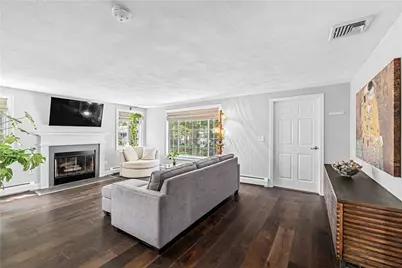 40 Eagle Run #D, Warwick, RI 02818 - Photo 8