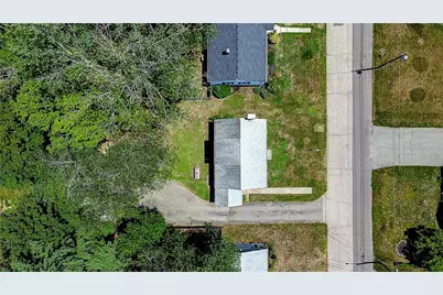 73 Lindy Avenue, East Providence, RI 02915 - Photo 30