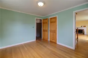 73 Lindy Ave, East Providence, RI 02915 - Photo 16