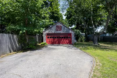 73 Lindy Avenue, East Providence, RI 02915 - Photo 28