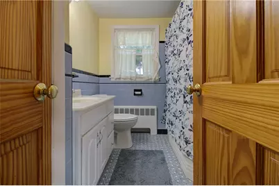 73 Lindy Avenue, East Providence, RI 02915 - Photo 20