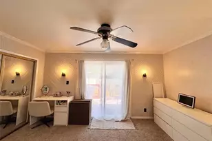 262 Pequot Ave, Warwick, RI 02889 - Photo 8