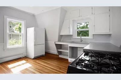 27 Hillside Avenue, Providence, RI 02906 - Photo 18