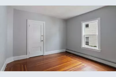 27 Hillside Avenue, Providence, RI 02906 - Photo 8