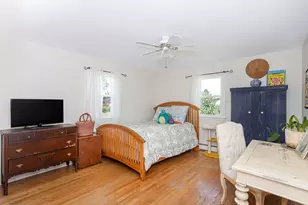 49 Evergreen Dr, Portsmouth, RI 02871 - Photo 16