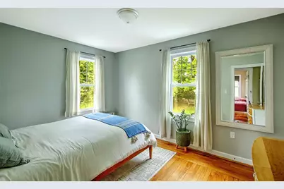 35 Sheffield Avenue, Pawtucket, RI 02860 - Photo 22