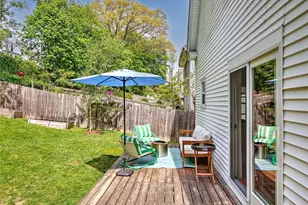 35 Sheffield Ave, Pawtucket, RI 02860 - Photo 26