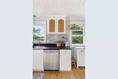 76 Redwood Road, Portsmouth, RI 02871 - Photo 12
