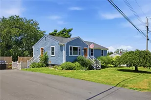 76 Redwood Rd, Portsmouth, RI 02871 - Photo 2