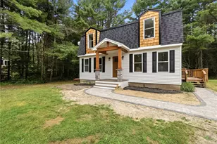 18 Teaberry Ln, Hopkinton, RI 02832 - Photo 2