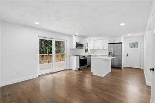 18 Teaberry Ln, Hopkinton, RI 02832 - Photo 14