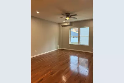 184 Avenue C #M3, Woonsocket, RI 02895 - Photo 4