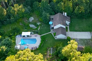 326 Henry Brown Rd, West Greenwich, RI 02817 - Photo 4