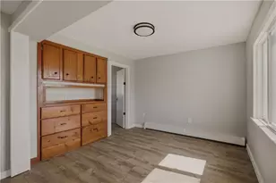49 Dexter St, Portsmouth, RI 02871 - Photo 18