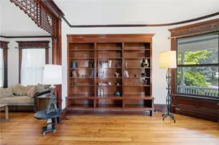 473 S Main St, Woonsocket, RI 02895 - Photo 2