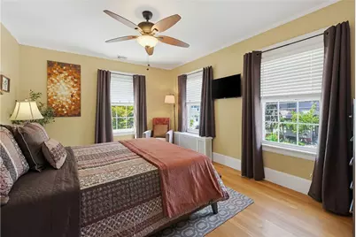 43 Armistice Boulevard, Pawtucket, RI 02860 - Photo 12