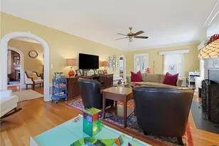 43 Armistice Blvd, Pawtucket, RI 02860 - Photo 8