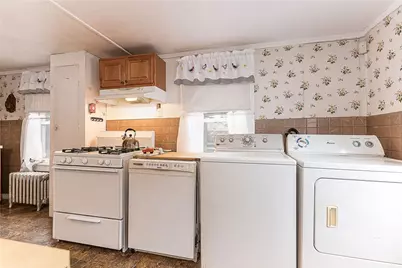 4070 South County Trail, Charlestown, RI 02813 - Photo 12