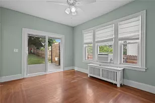 49 Woodbine St, Providence, RI 02906 - Photo 12